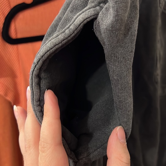 Cloak Brand Shorts - Picture 4 of 5